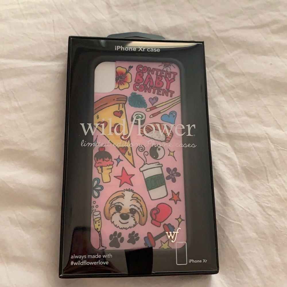NWT Wildflower x Remi Cruz iPhone XR phone case